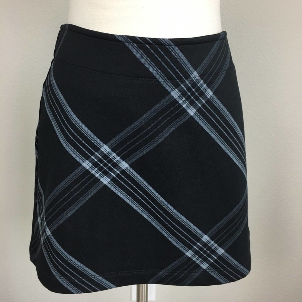 Athleta Black & Gray Print Fleece Mini Skirt XSP